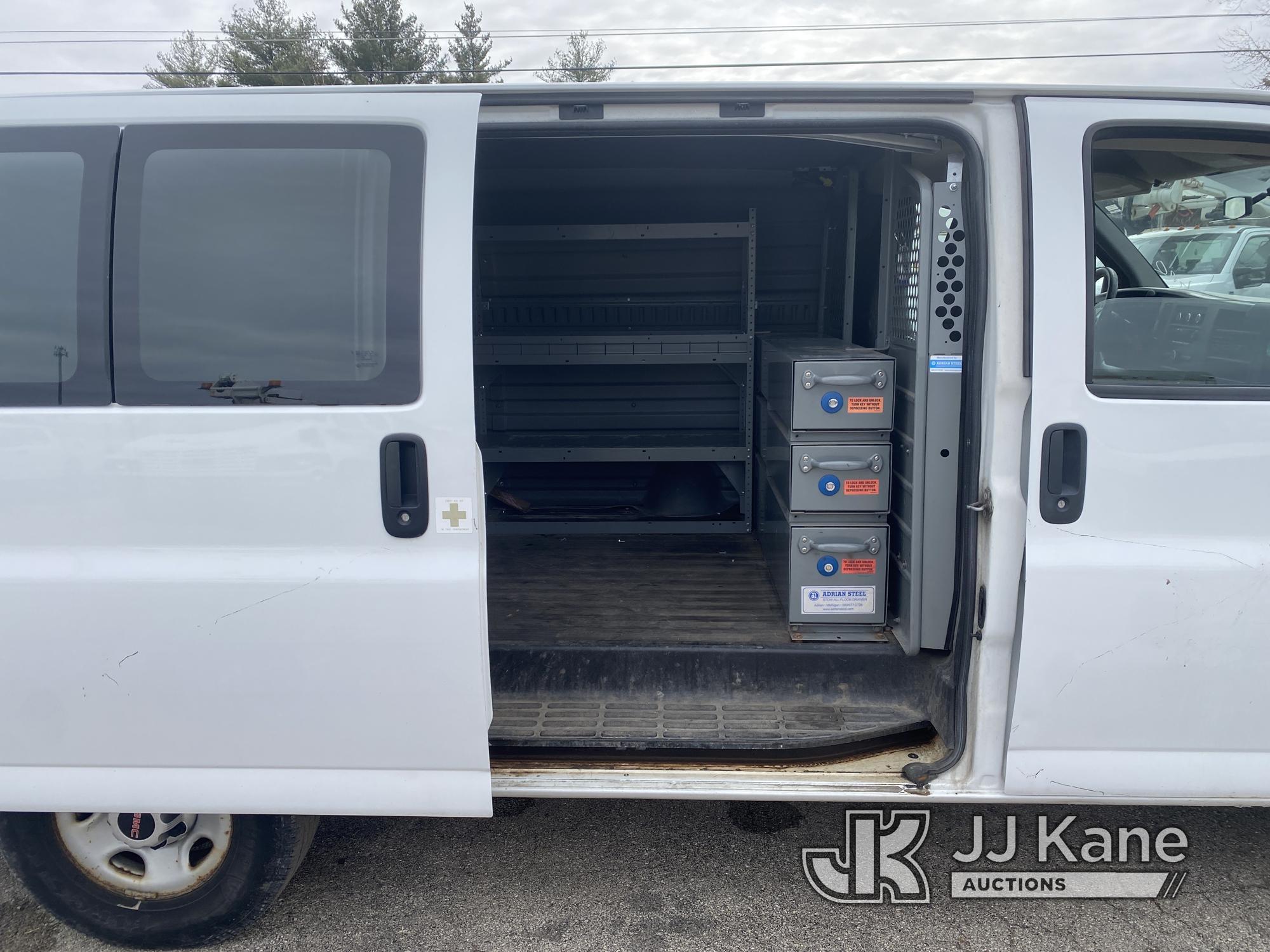 (South Beloit, IL) 2013 GMC Savana G2500 Cargo Van Runs, Moves. Jump To Start-Needs Battery, Rust Da