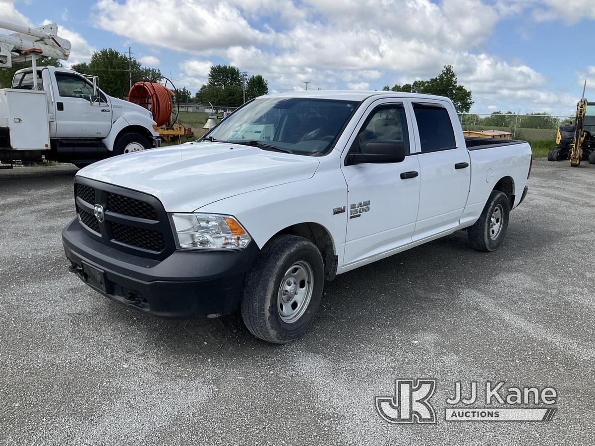 (Hawk Point, MO) 2020 Dodge Ram 1500 4X4 Crew-Cab Pickup Truck Runs & Moves) (Minor Paint & Body Dam