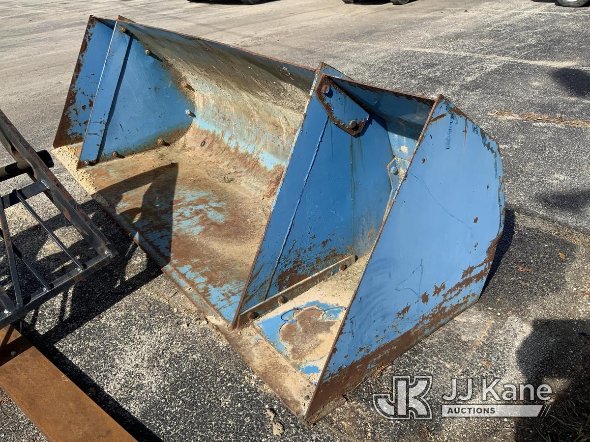 (South Beloit, IL) GradAll Bucket