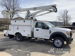 (South Beloit, IL) Altec AT40G, Articulating & Telescopic Bucket Truck mounted behind cab on 2017 Fo