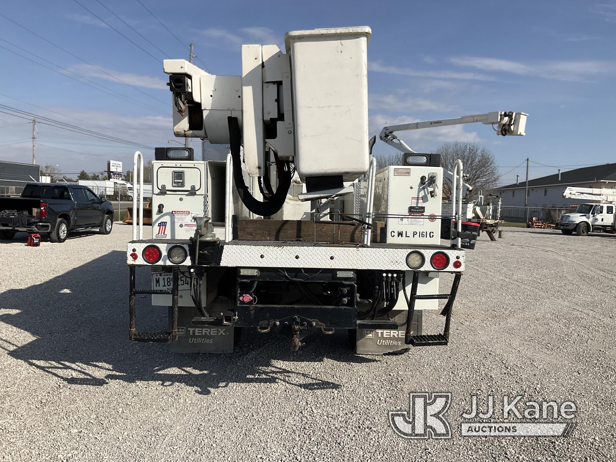 (Springfield, IL) HiRanger TL50M, Articulating & Telescopic Material Handling Bucket Truck rear moun