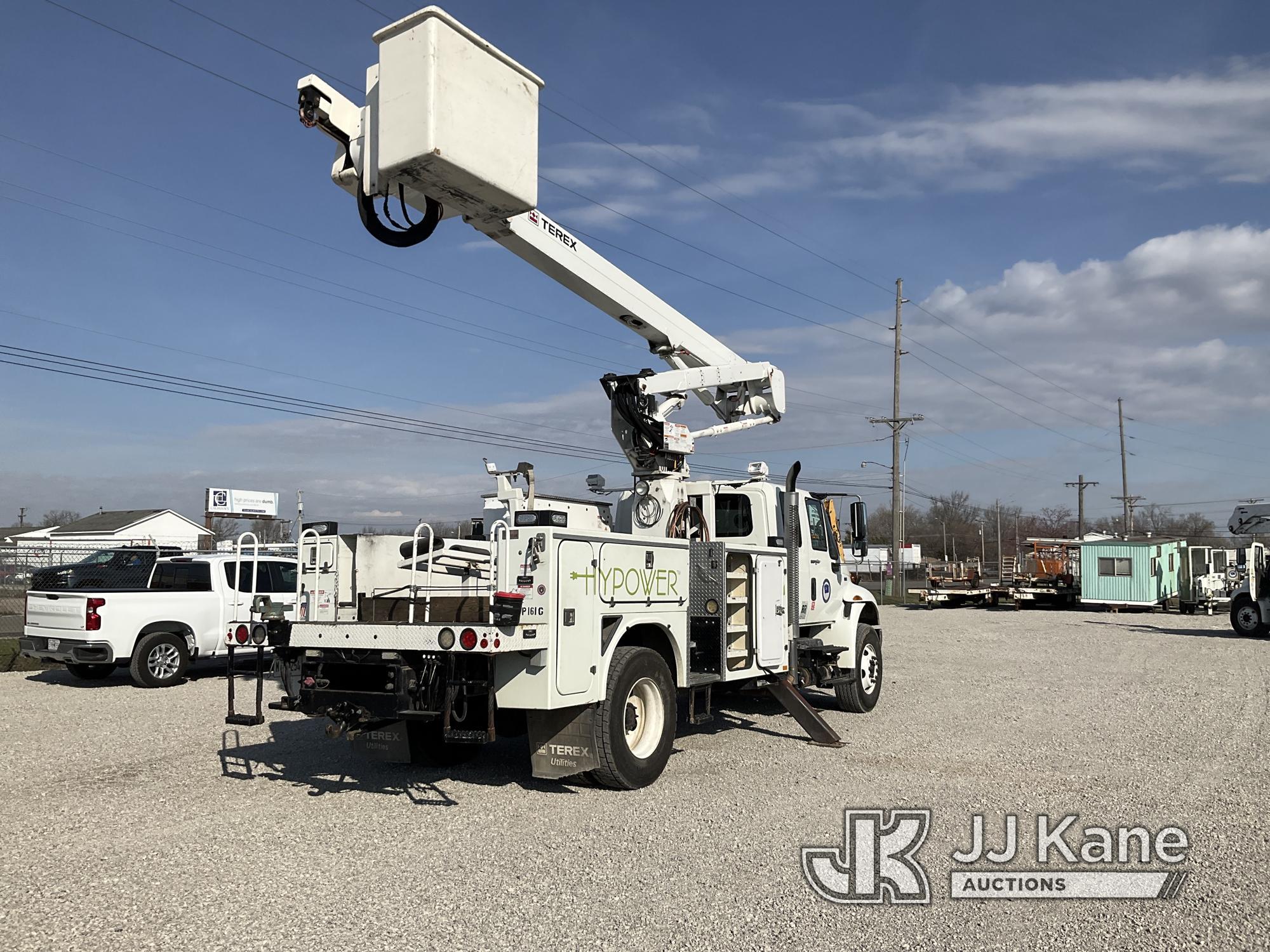 (Springfield, IL) HiRanger TL50M, Articulating & Telescopic Material Handling Bucket Truck rear moun