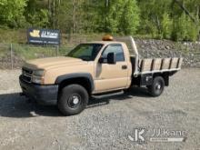 2007 Chevrolet Silverado 2500HD 4x4 Flatbed Truck Runs & Moves) (Check Engine Light On, Rust Damage