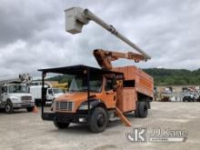 Altec LRV60E70, Over-Center Elevator Bucket mounted behind cab on 2011 Freightliner M2106 Chipper Du