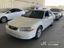 2001 Toyota Camry LE 4-Door Sedan Runs & Moves, Loose steering