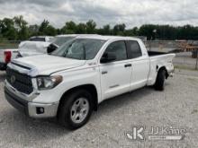 2020 Toyota Tundra 4x4 Crew-Cab Pickup Truck Not Running, Condition Unknown) (Wrecked, No Key