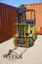 CLARK C500 30 FORKLIFT