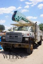 FORD F800 BUCKET TRUCK