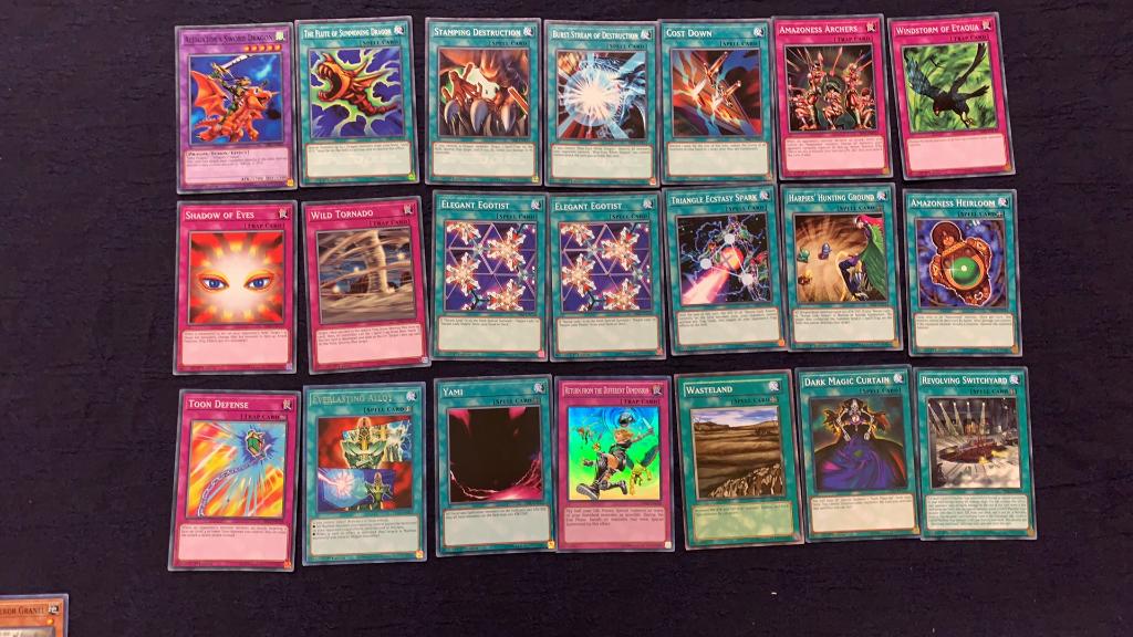 YU-GI-OH! KONAMI TRADING CARDS!