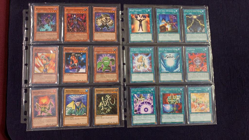 YU-GI-OH! KONAMI TRADING CARDS!