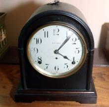 Mantle Clock