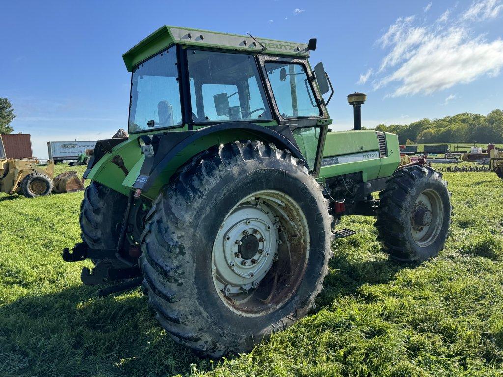 DEUTZ DX140 TRACTOR, 4X4, POWERMATIC, 3PT, PTO, 2-REMOTES, CAB, DEUTZ DIESEL ENGINE, 20.8R38 REAR TI