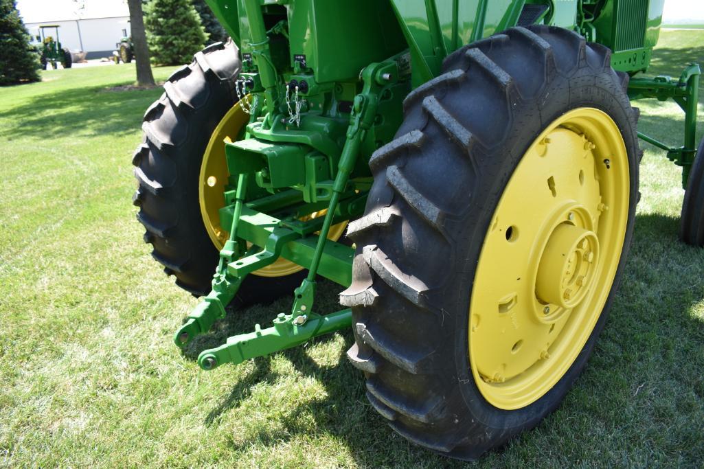 1972 John Deere 3020 2wd tractor