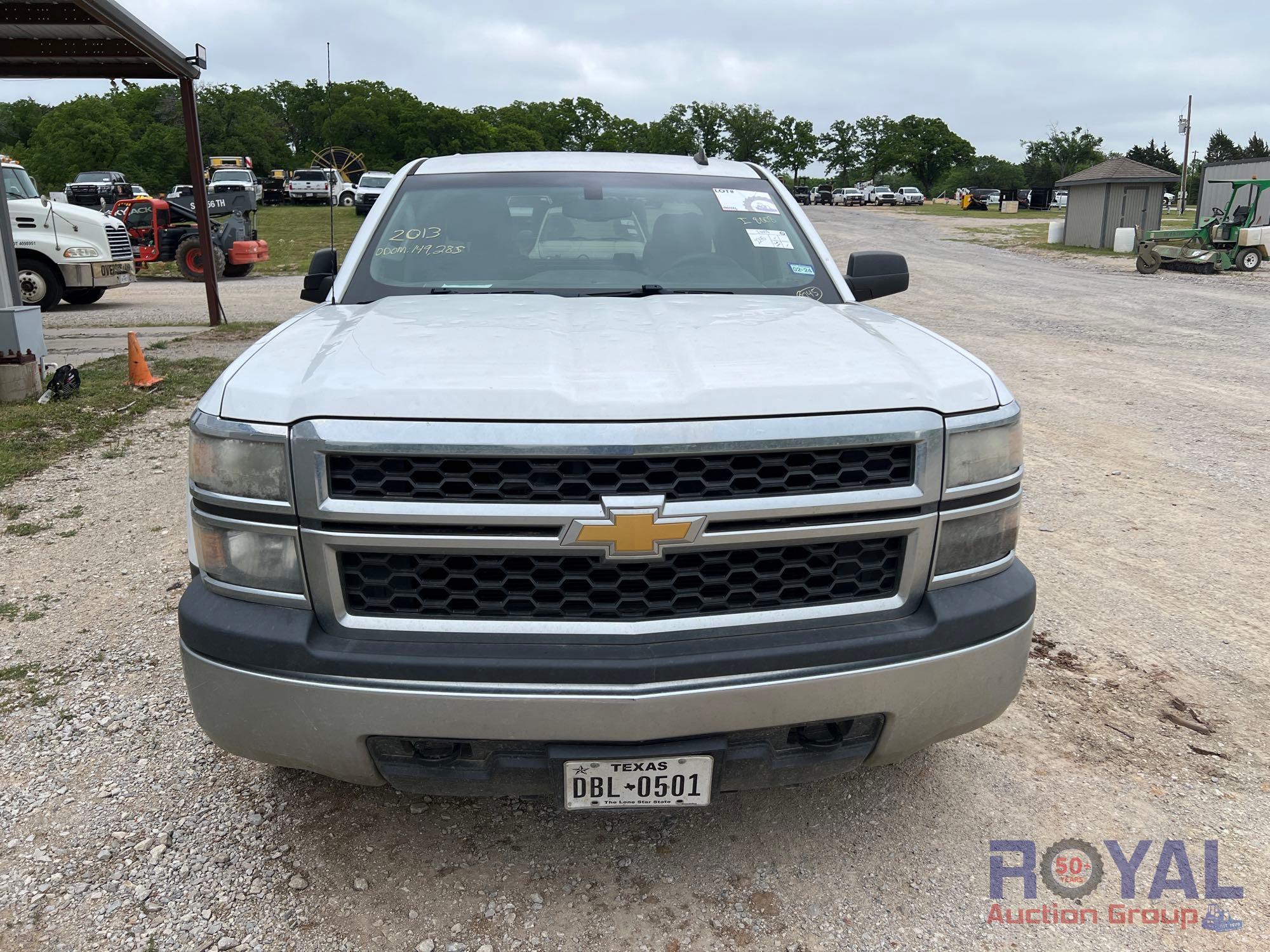 2014 Chevrolet Silverado 1500 4x4 Double Cab Pickup Truck