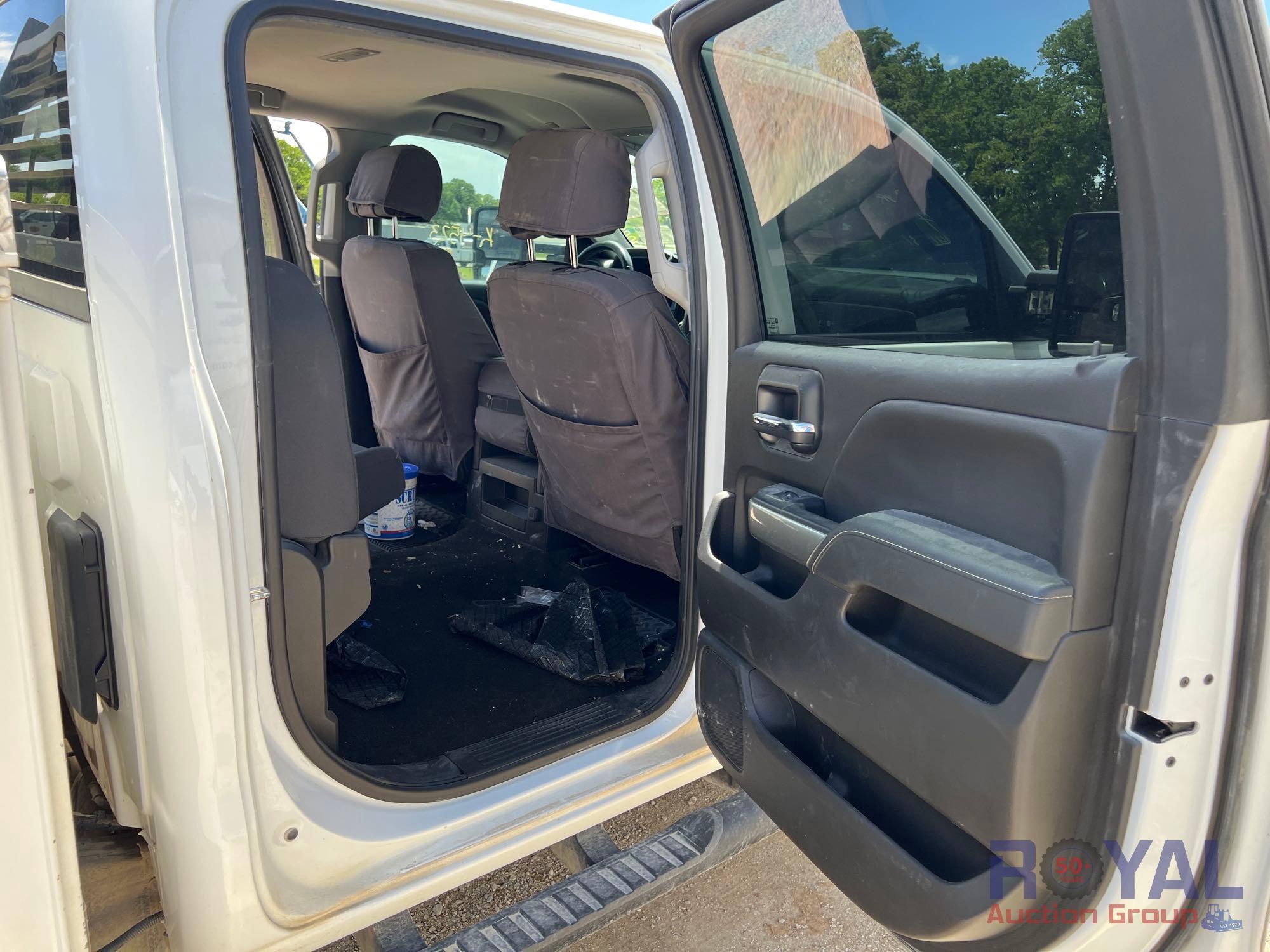 2018 Chevrolet 2500HD 4x4 Crew Cab Diesel Service Truck