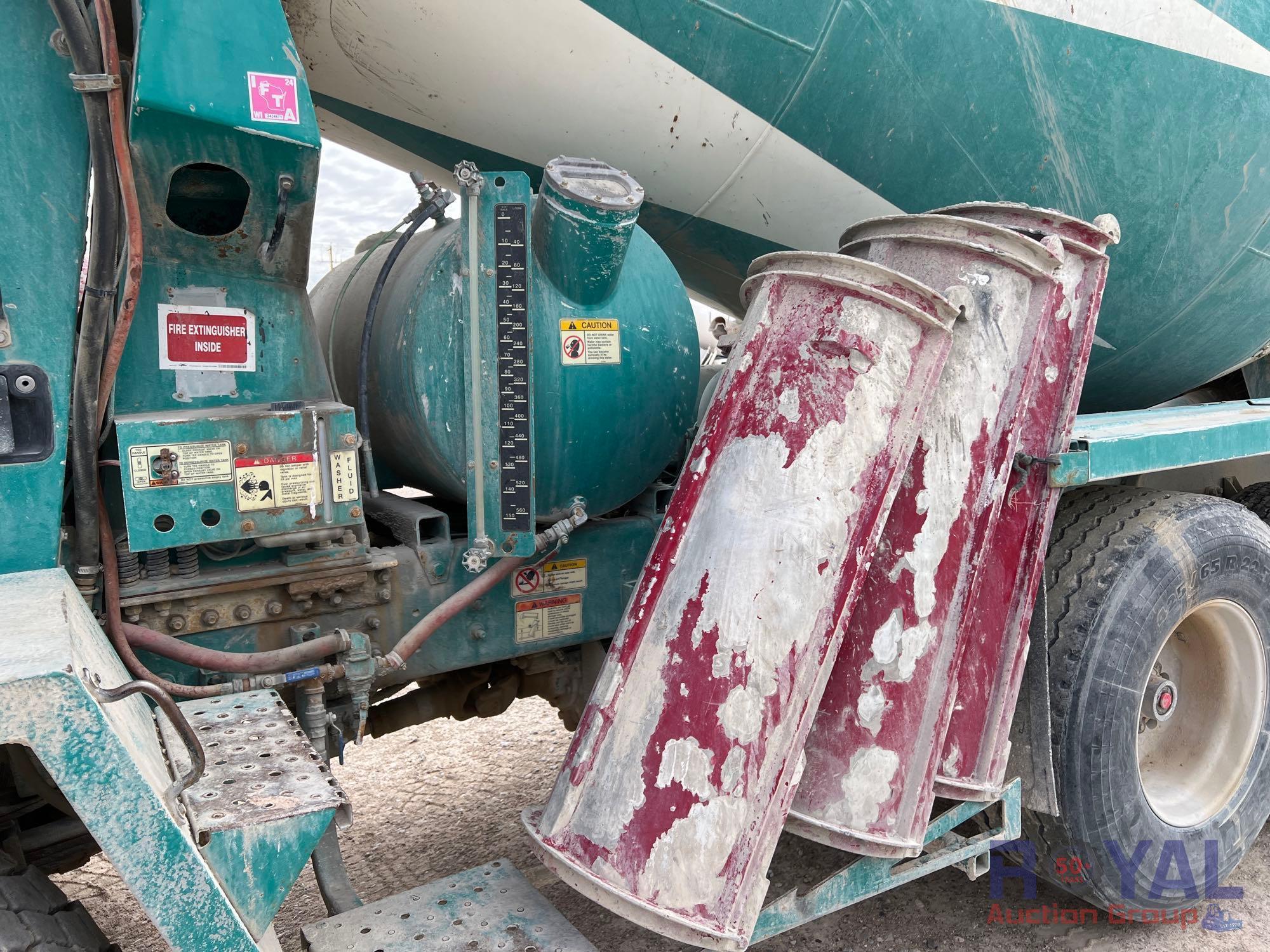 2005 Oshkosh 8x6 Concrete Mixer Truck