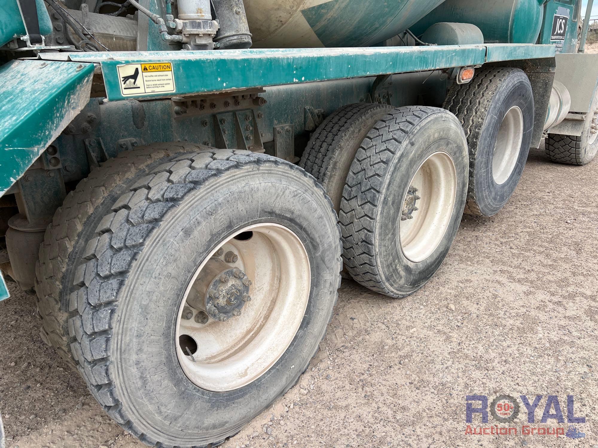 2005 Oshkosh 8x6 Concrete Mixer Truck