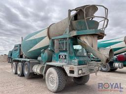 2005 Oshkosh 8x6 Concrete Mixer Truck