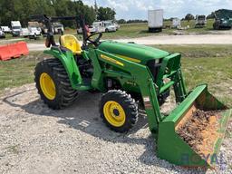 John Deere 3032E 4WD Front End Loader Tractor