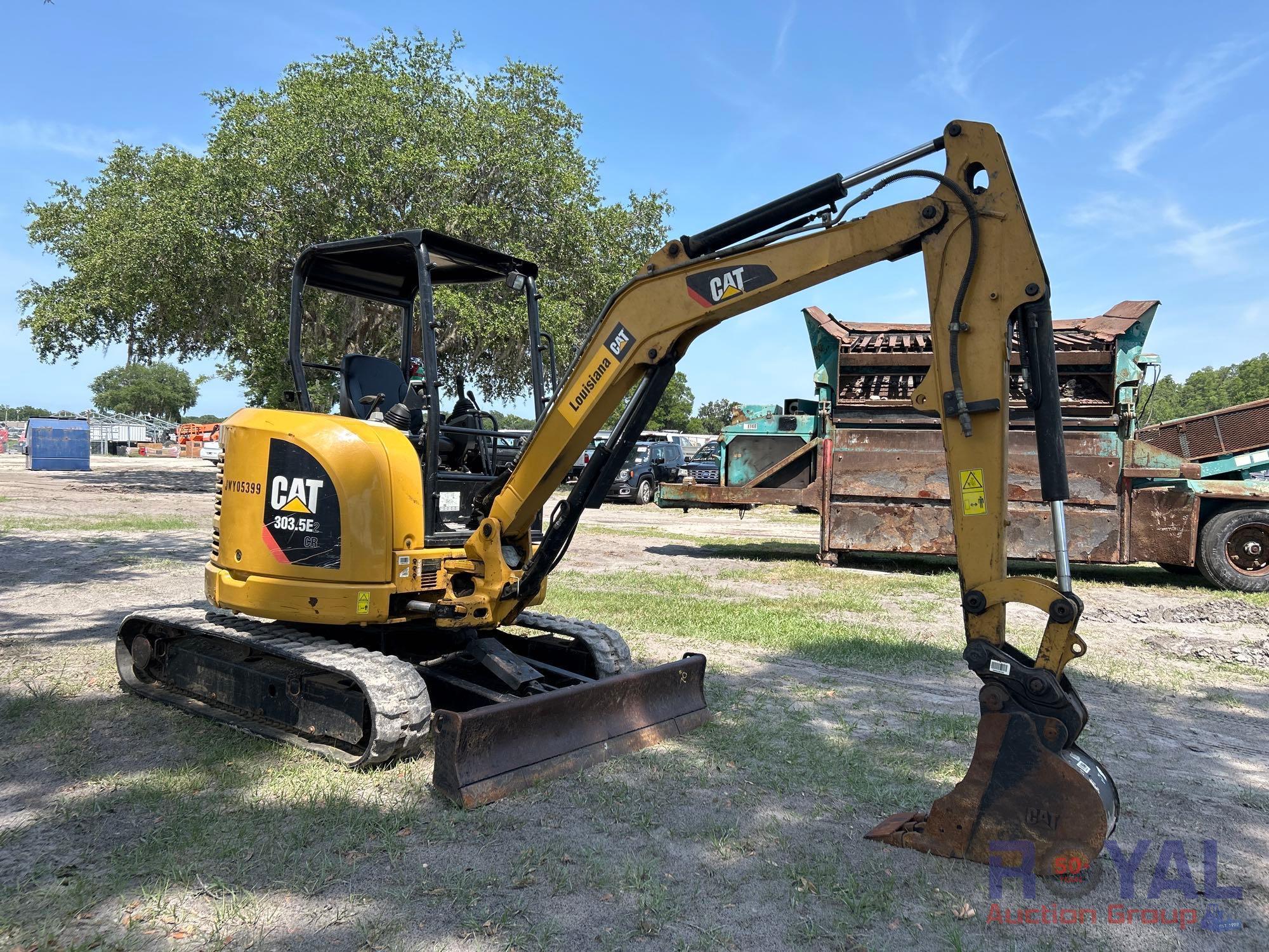 2019 Caterpillar 303.5E2 CR Hydraulic Mini Excavator