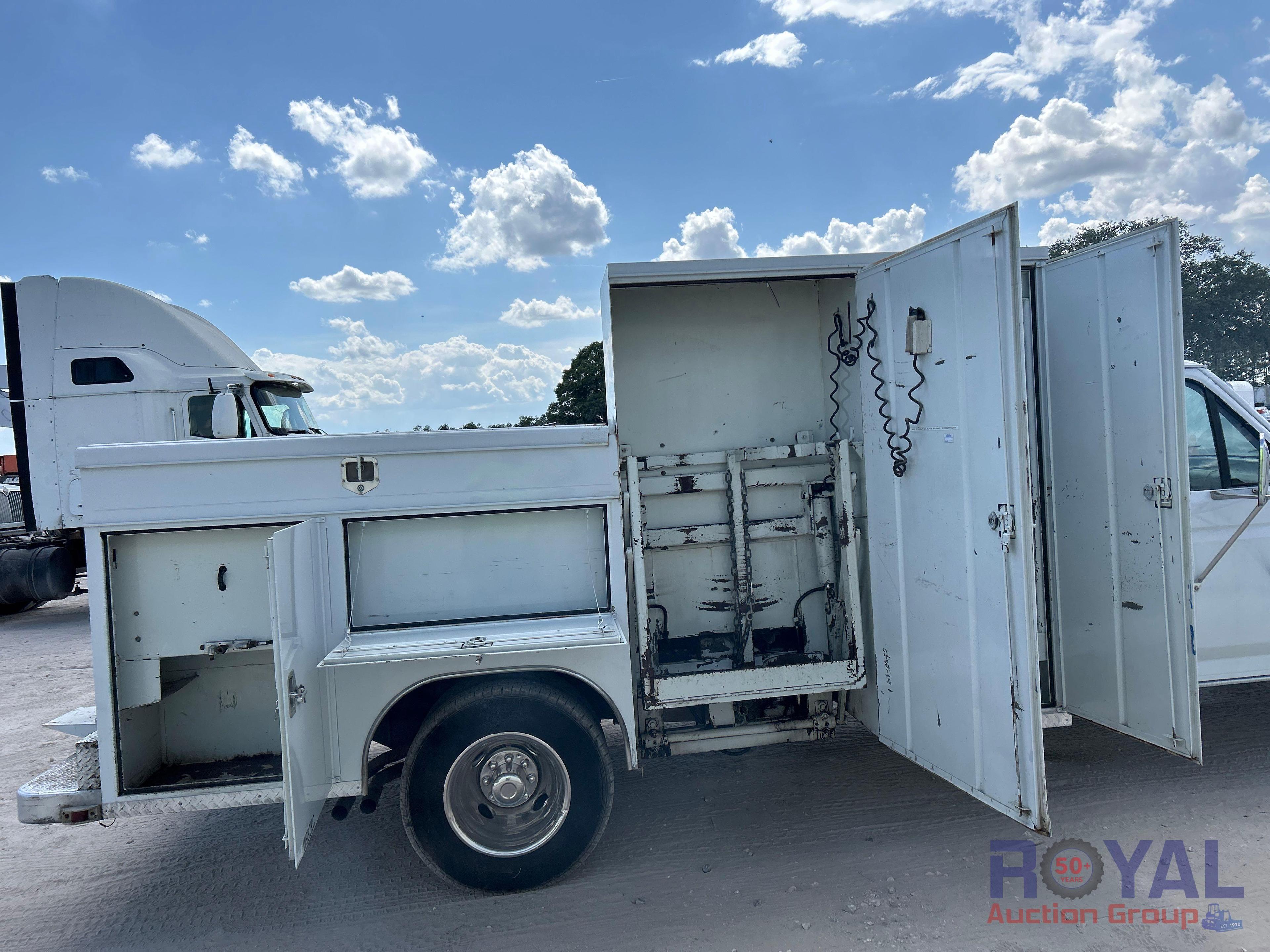 1995 Ford F350 Service Truck