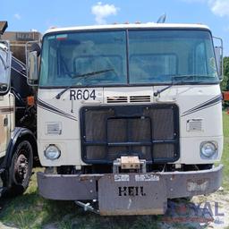 2006 Autocar WX Heil 612-3661 28Yd Side Loader Garbage Truck