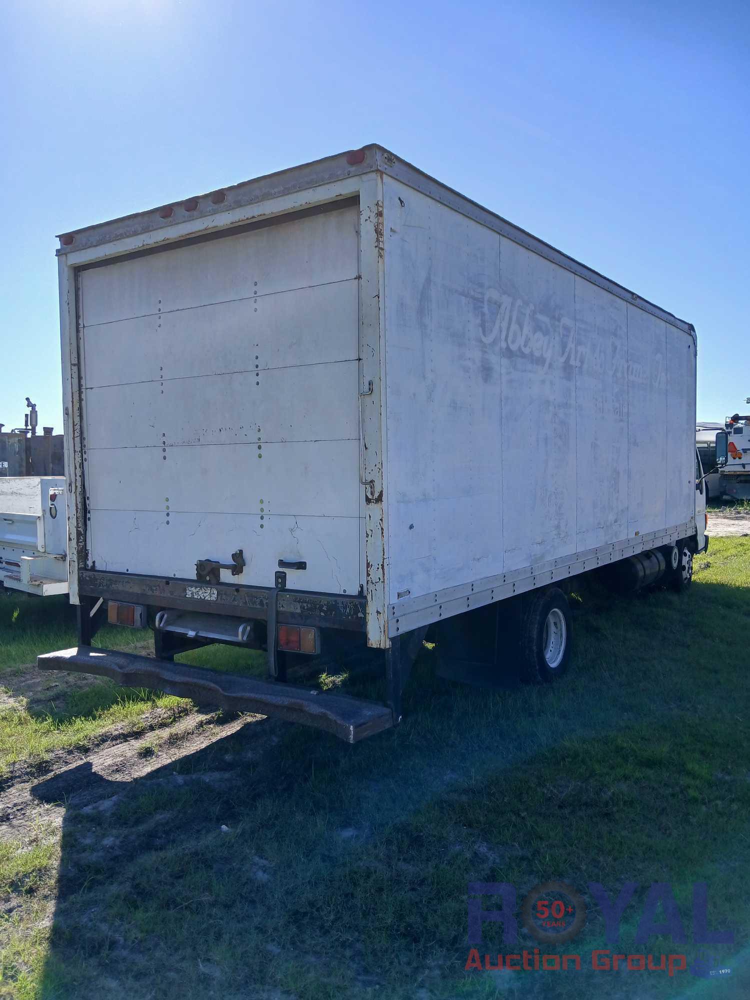 1999 Isuzu NPR 20ft Box Truck