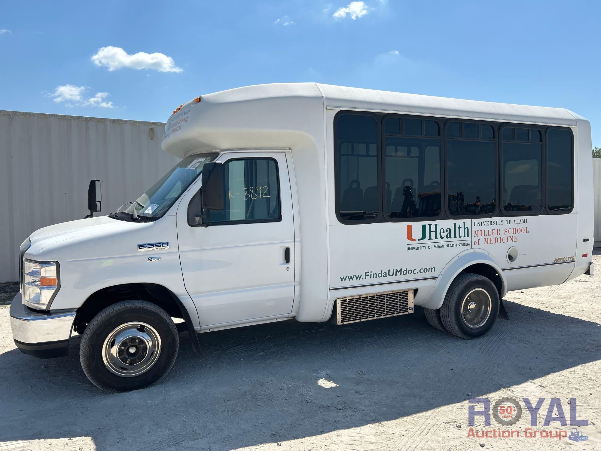 2013 Ford E350 15 Passenger Bus