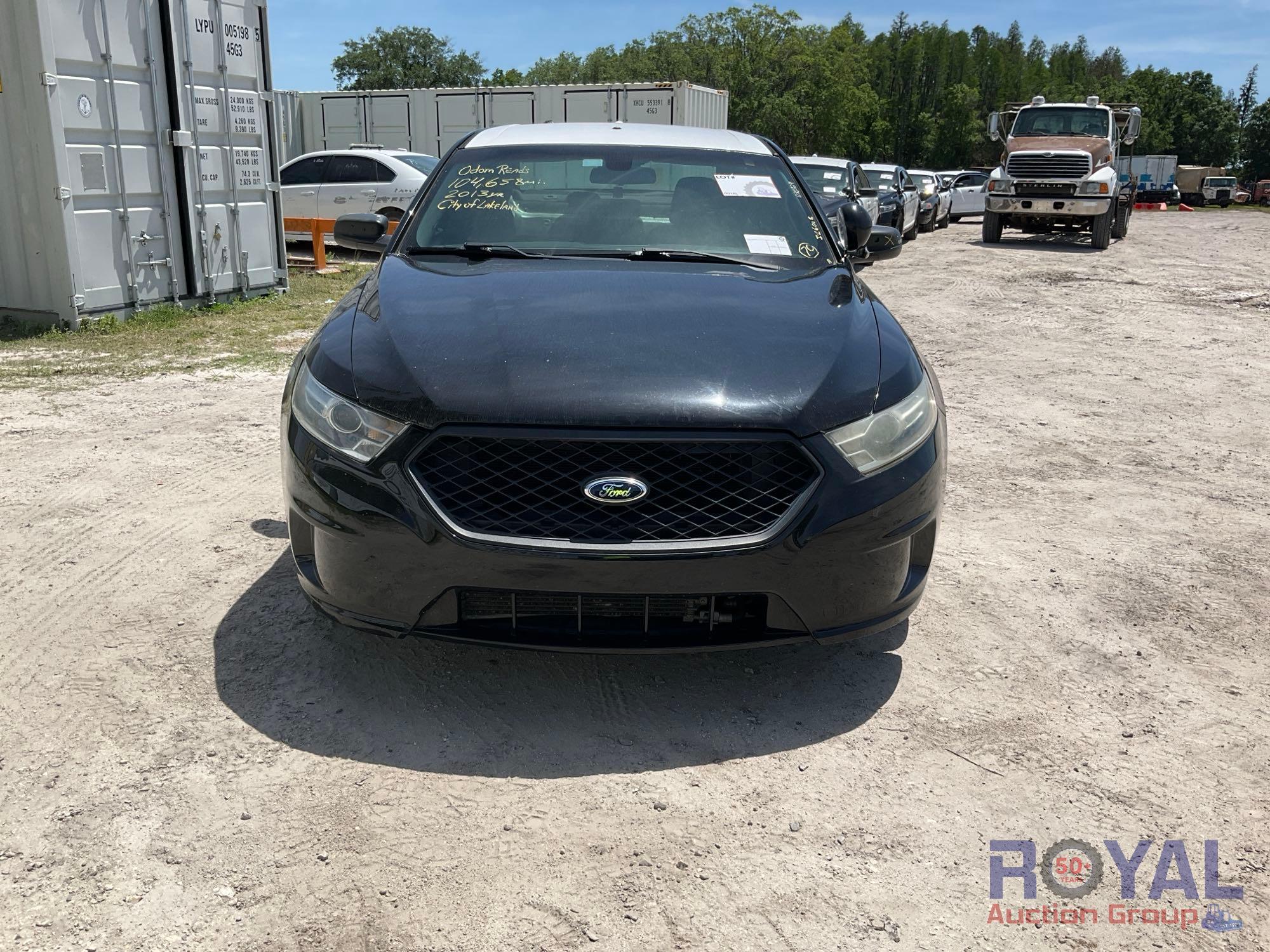 2013 Ford Taurus Sedan