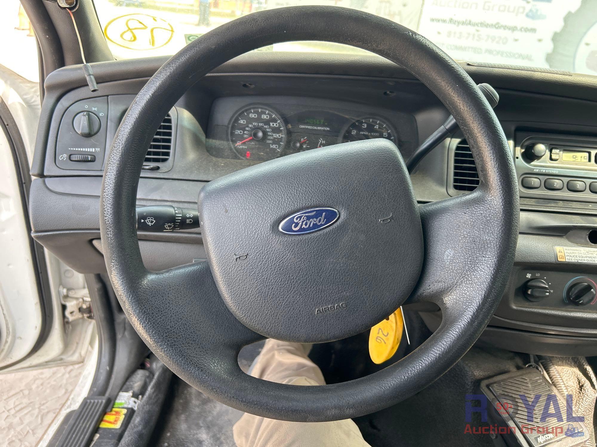 2010 Ford Crown Victoria