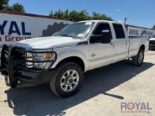 2015 Ford F-350 Crew Cab 4x4 Pick Up Truck