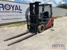 Toyota 8FGU25 8,820LB Cushion Tire Forklift