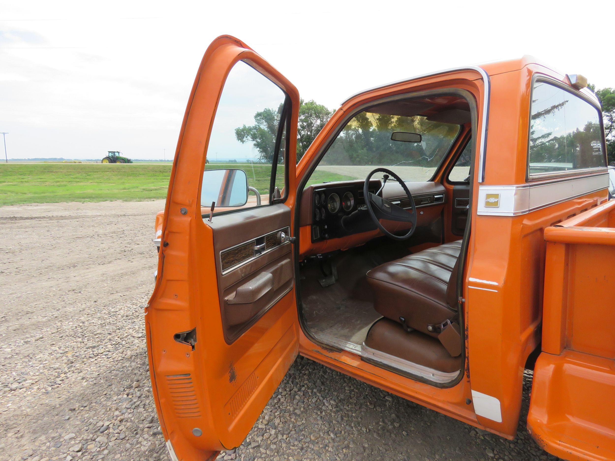 1976 Chevrolet Scottsdale Sport Edition Short Box Sport Pickup