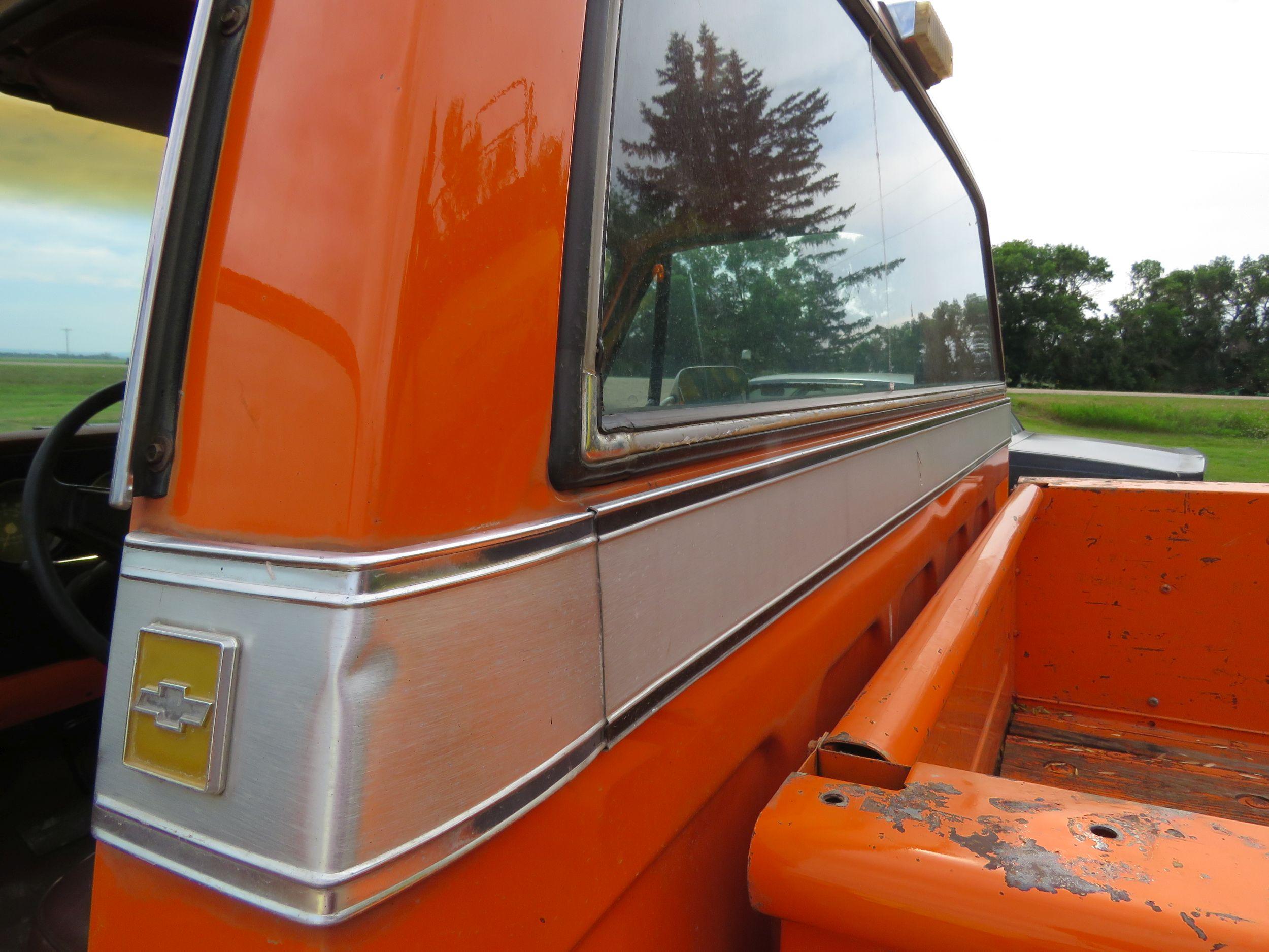 1976 Chevrolet Scottsdale Sport Edition Short Box Sport Pickup