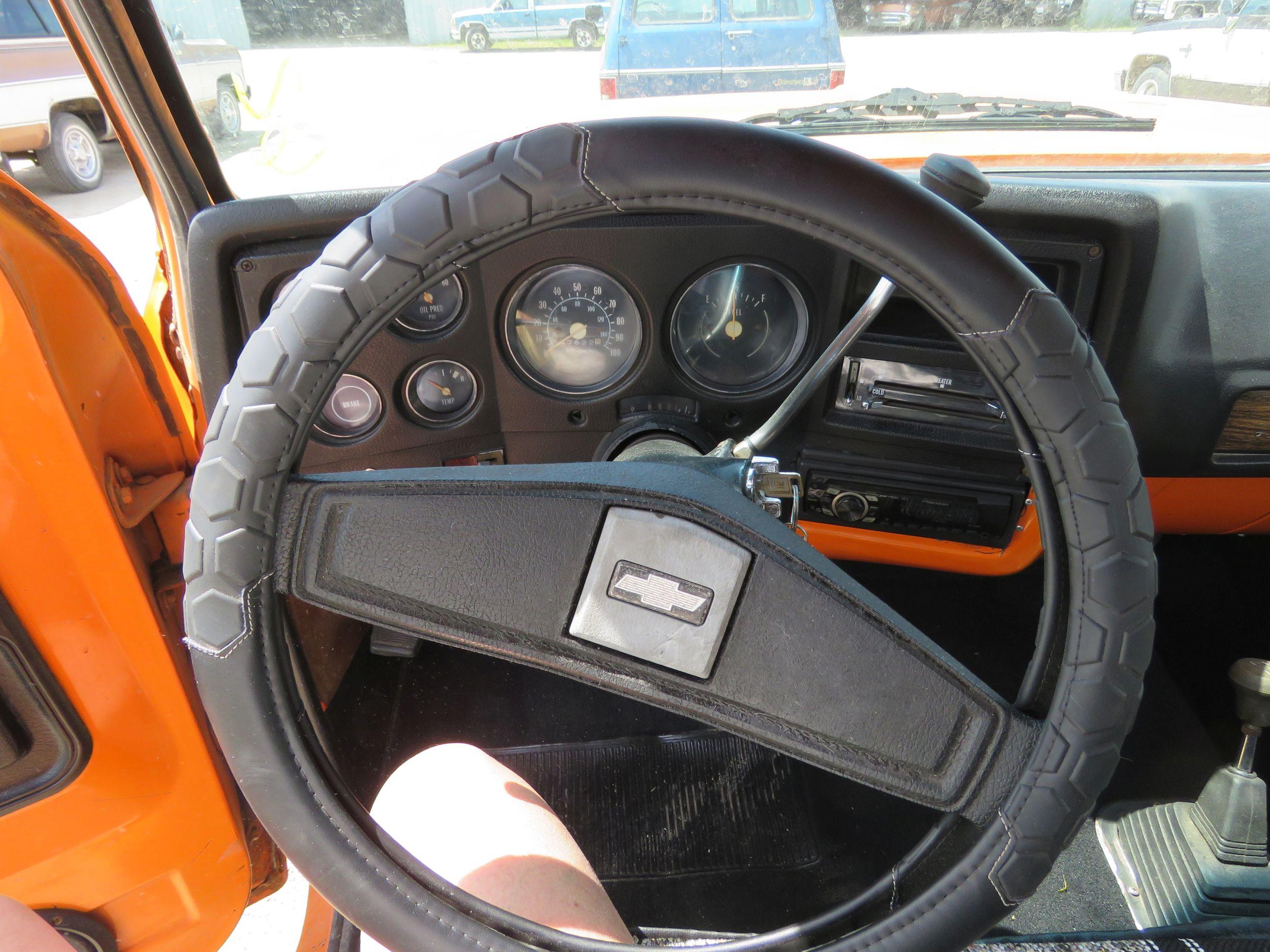 1976 Chevrolet Scottsdale Short Box Sport Pickup