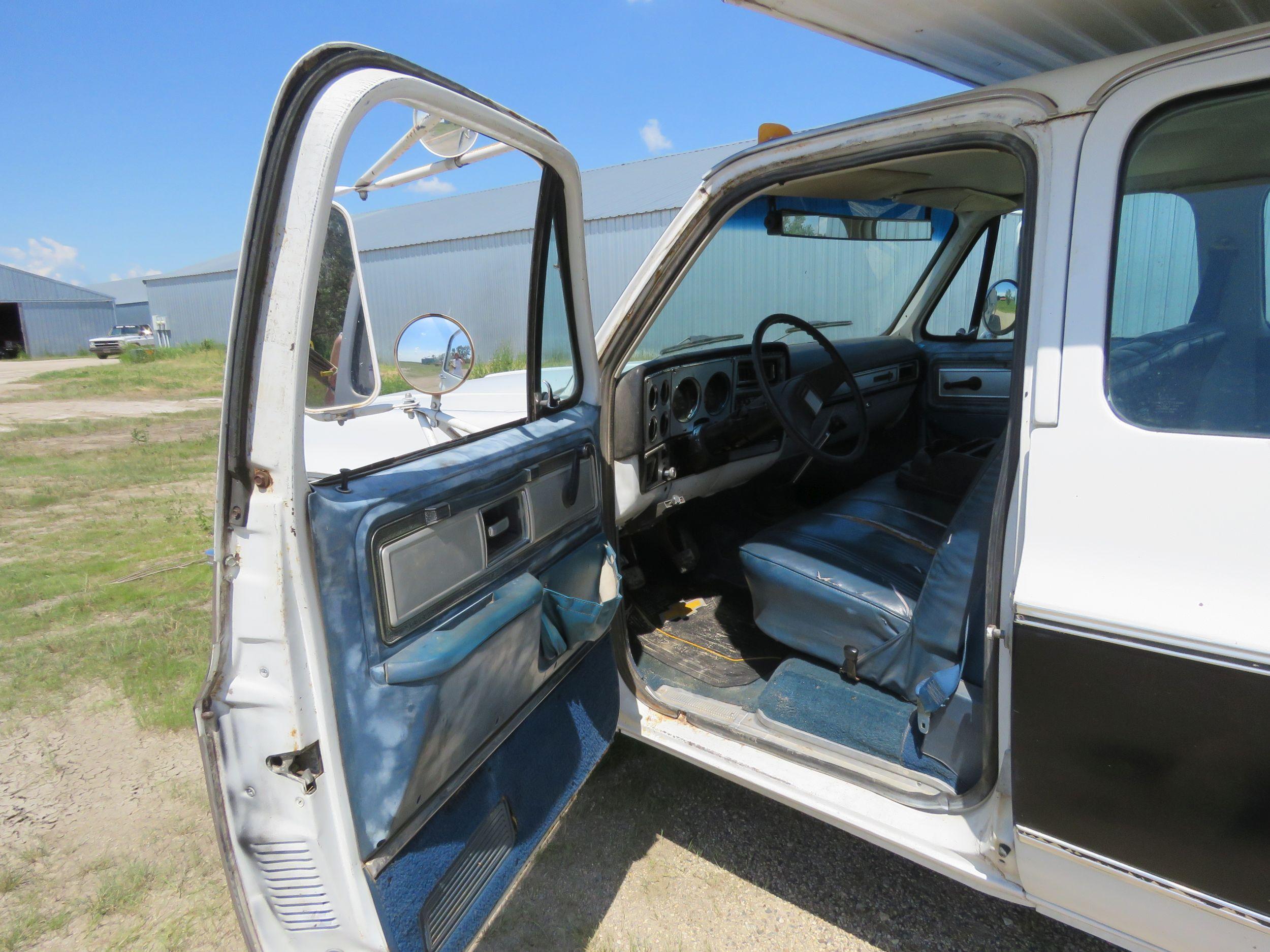 1980 Chevrolet 30 1 ton 3+3 dually Pickup