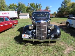 1935 Ford 4dr Sedan