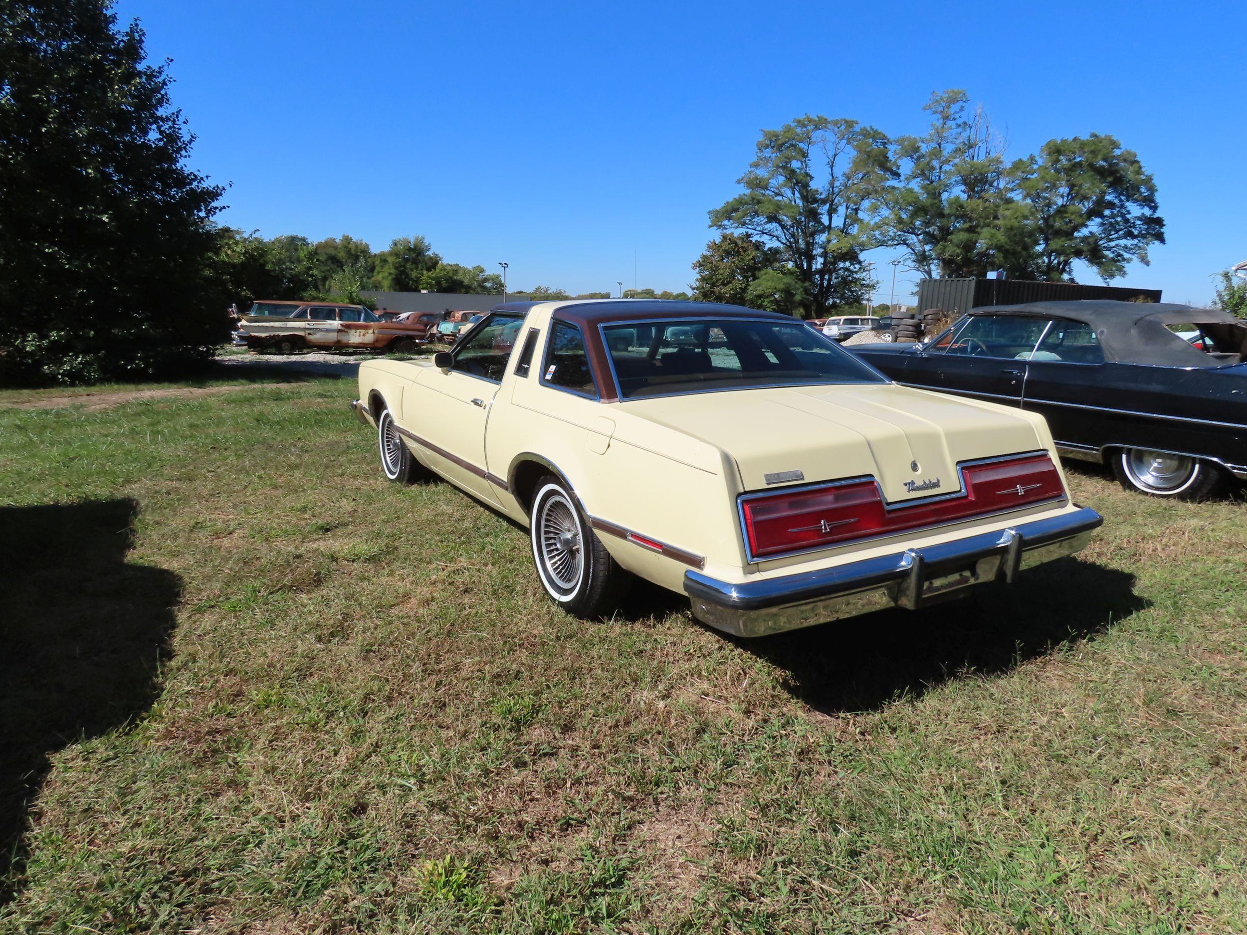 1977 Ford Thunderbird Coupe