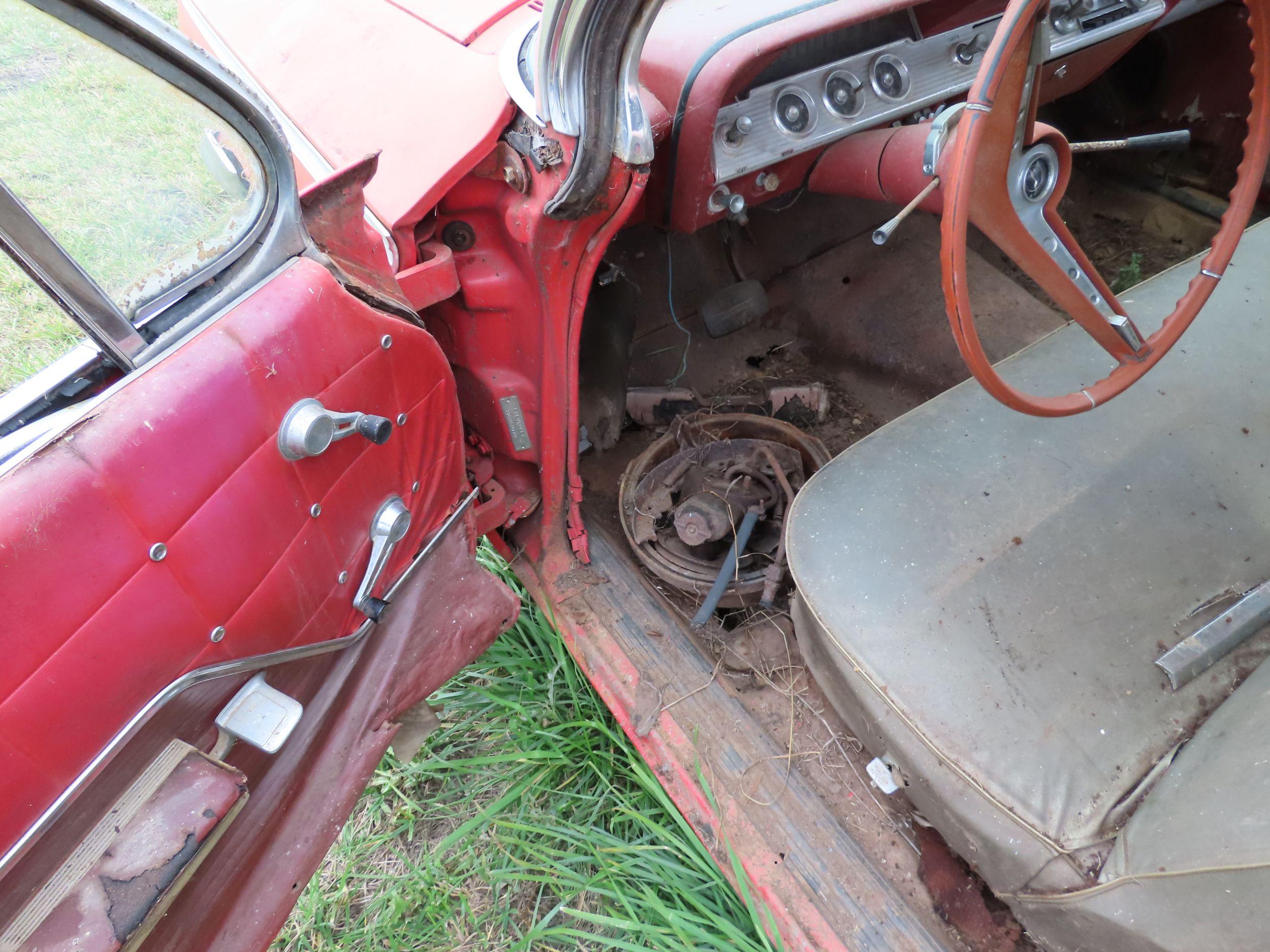 1962 Chevrolet Impala 4dr HT Sedan