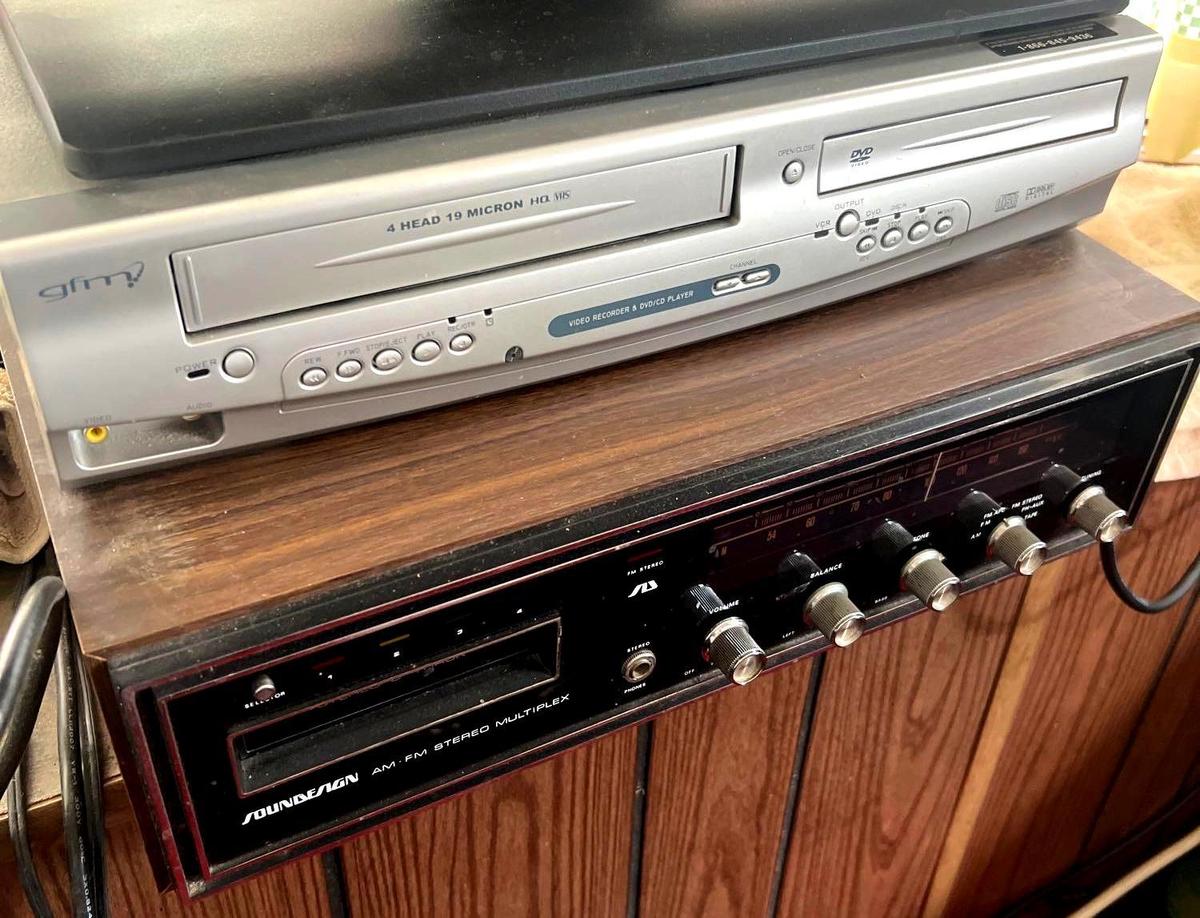 Dvd player and Stereo in kitchen