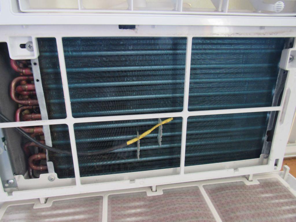 Window unit AC