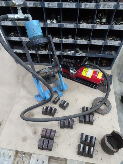 CENTRAL HYDRAULICS 10,000PSI PNUEMATIC HYD. HOSE CRIMP MACHINE W/ DIES,