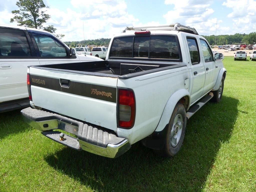 2000 Nissan Frontier Pickup, s/n 1N6ED27T5YC394639 (Title Delay): 4-door, H