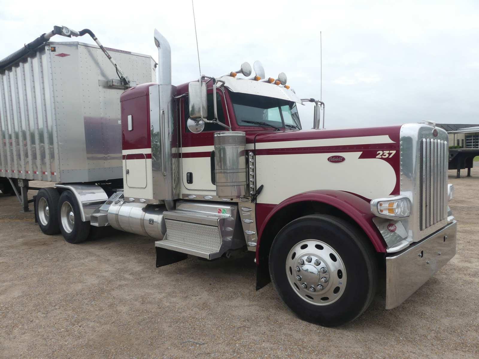 2023 Peterbilt 389 Truck Tractor, s/n 1XPXD49XXPD884752: T/A, 36" Flat Top