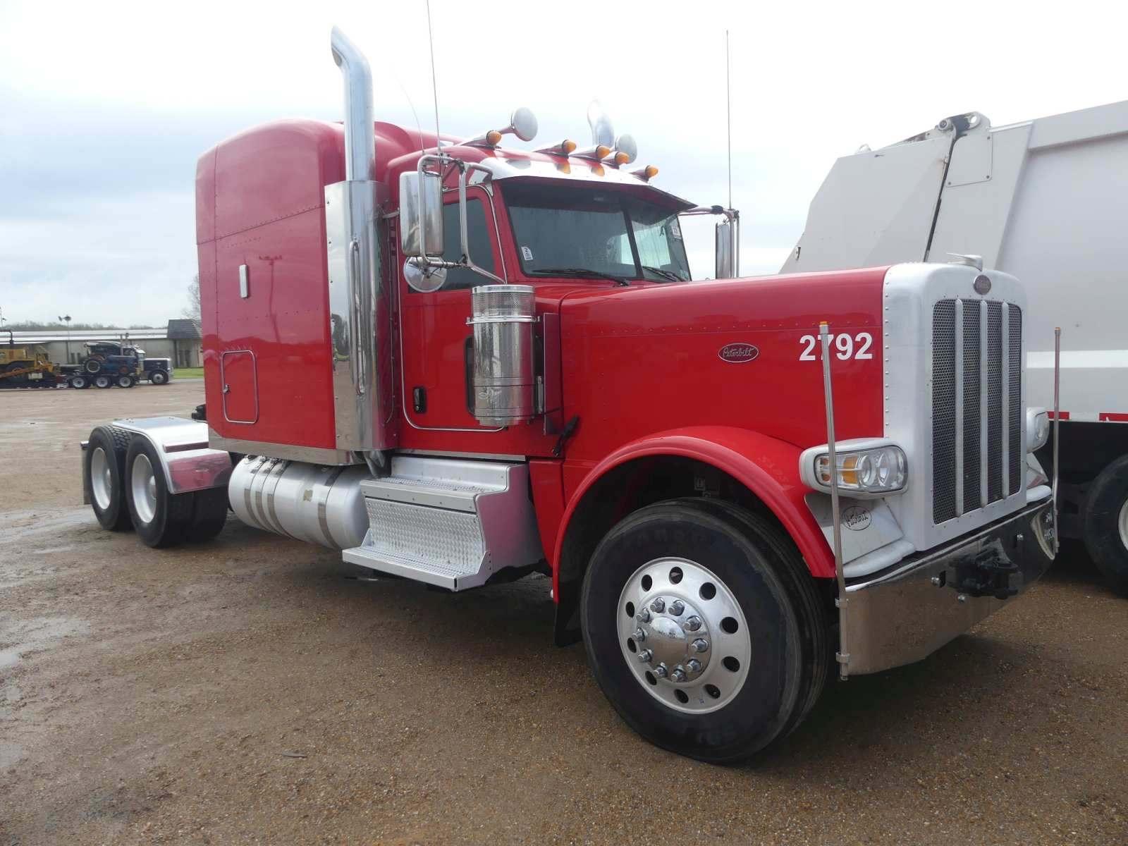 2019 Peterbilt 389 Truck Tractor, s/n 1XPXDP9X9KD492792: T/A, Sleeper, Pacc