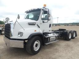 2014 Freightliner 114SD Truck Tractor, s/n 1FUJG3DU4EHFL5781 (Title Delay):