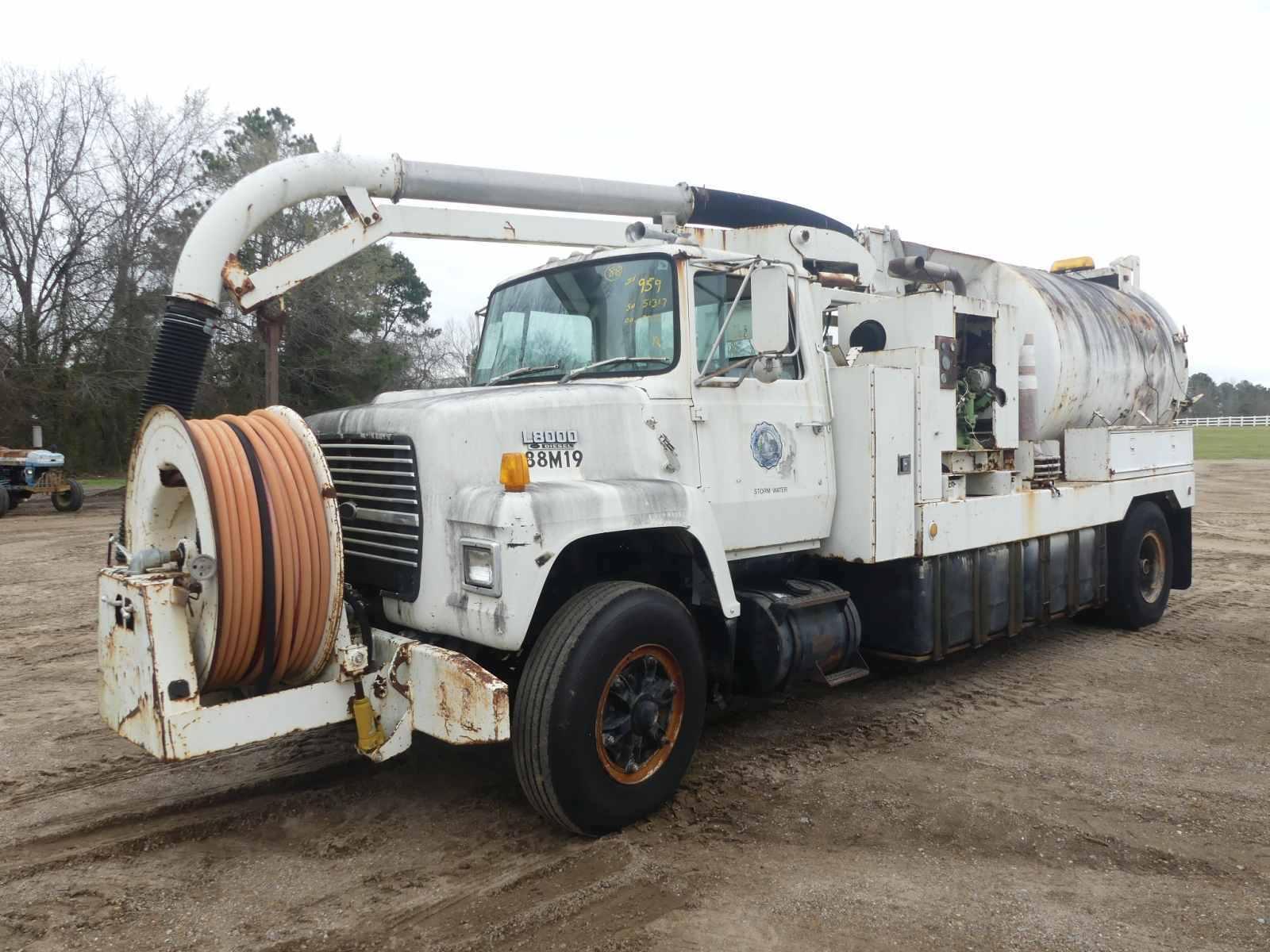 1988 Ford L8000 Vacuum Truck, s/n 1FDYR82A0JVA51317 (Title Delay): S/A, Aut