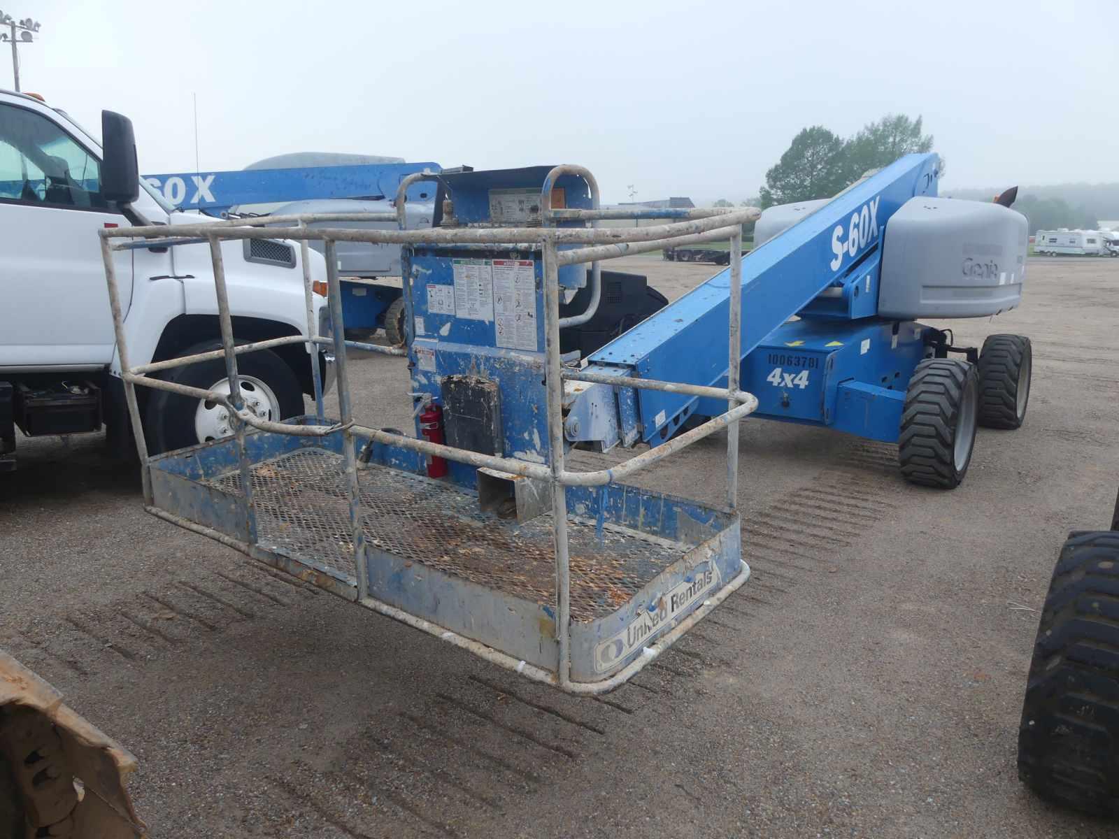 Genie S60X 4WD Boom-type Manlift, s/n 23803: Deutz Diesel, 1000 lb. Cap., 5