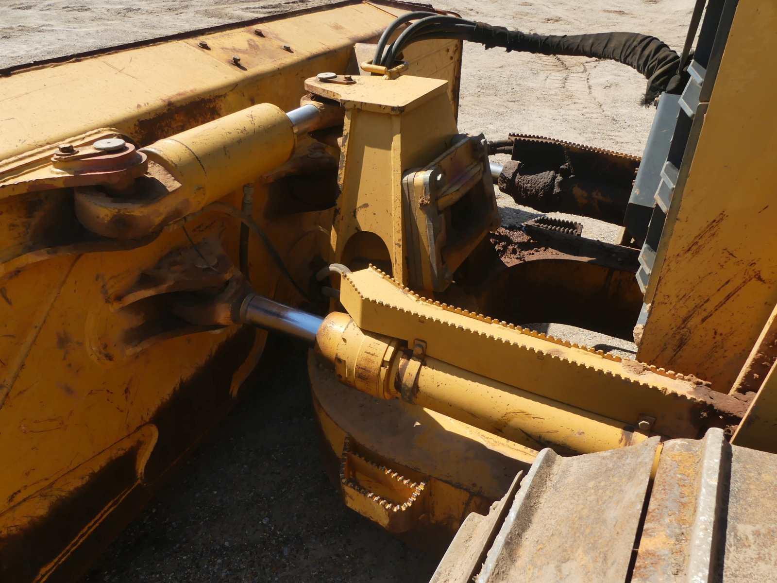 2006 John Deere 750J LGP Dozer, s/n T0750JX124300: Encl. Cab, 6-way Blade,