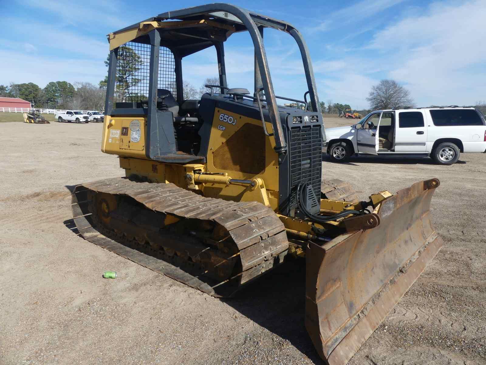 2006 John Deere 650J LGP Dozer, s/n 113624: Canopy, Sweeps, Rear Screen, 6-